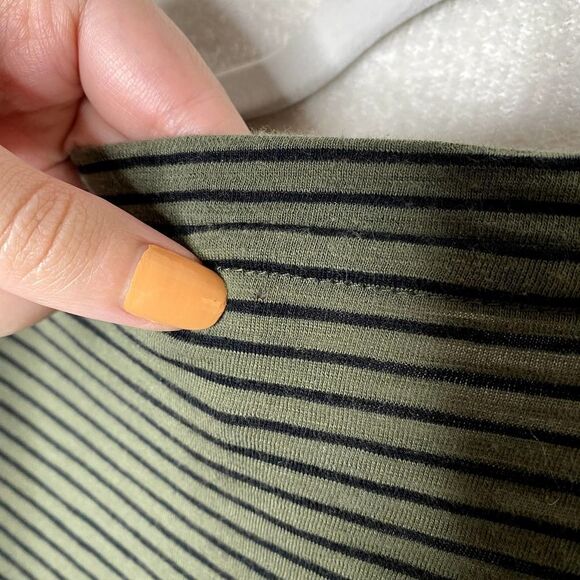 Mossimo Supply Co. Long Sleeve V-Neck Striped T-Shirt Green Black Size XL Tee - Picture 6 of 9